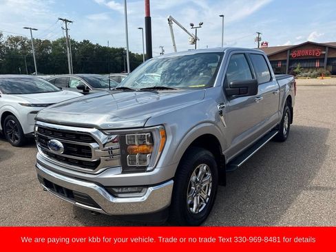 Used 2022 Ford F150 XLT w/ Equipment Group 302A High AWD/4WD image 4