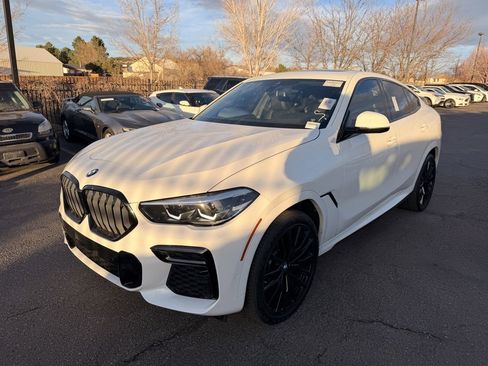 Used 2023 BMW X6 xDrive40i w/ M Sport Package image 2