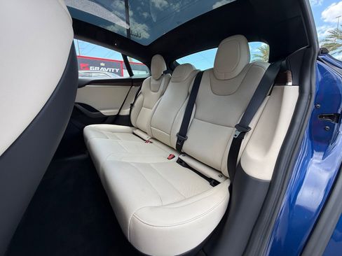 Used 2023 Tesla Model S AWD/4WD image 15