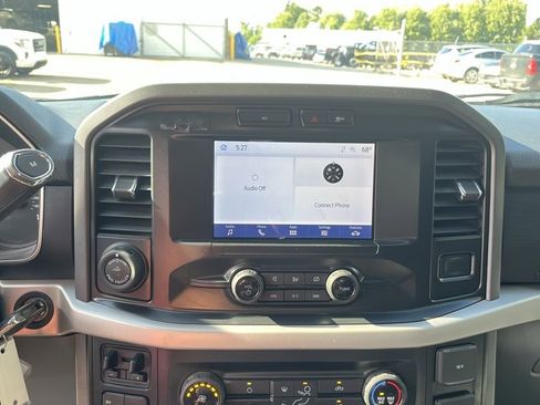 Used 2022 Ford F150 XLT w/ Trailer Tow Package image 17