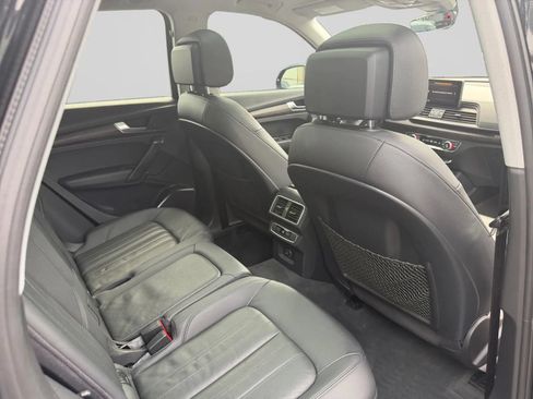 Used 2018 Audi Q5 2.0T Premium Plus w/ Premium Plus Package AWD/4WD image 30