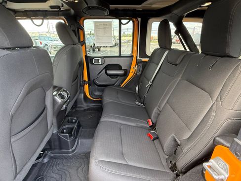 Used 2021 Jeep Wrangler Unlimited Sport AWD/4WD image 11