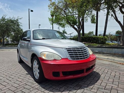 Used 2007 Chrysler PT Cruiser Touring w/ Fleet Value Group I FWD image 2