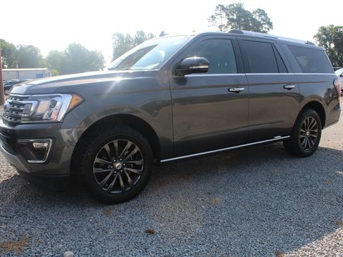 Used 2021 Ford Expedition Max Limited image 3