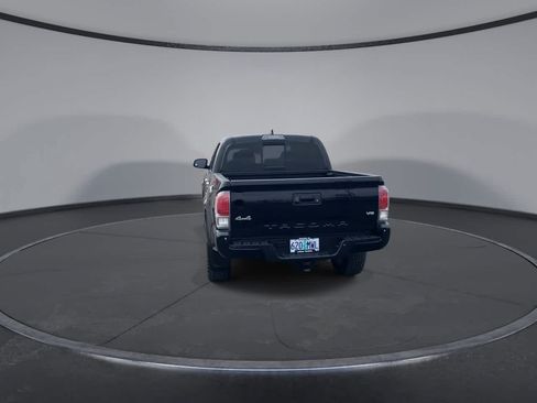 Certified 2018 Toyota Tacoma Limited AWD/4WD image 8