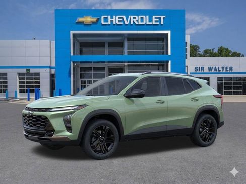 New 2026 Chevrolet Trax ACTIV w/ Sunroof Package image 3