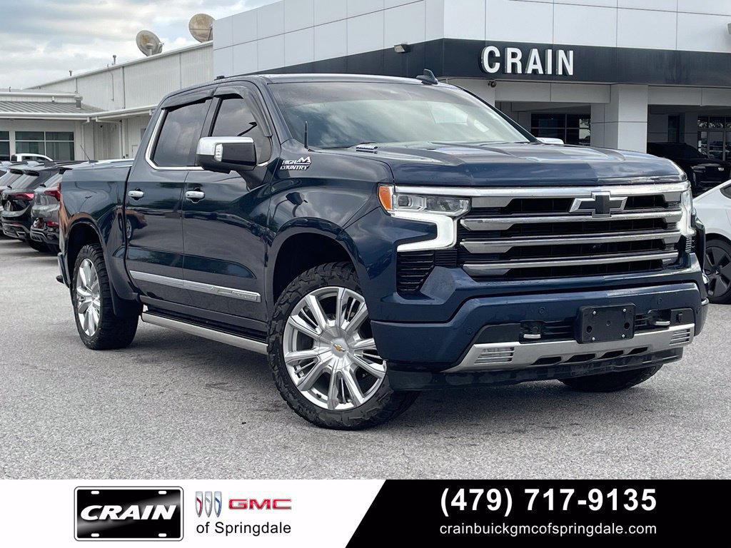 Used 2023 Chevrolet Silverado 1500 High Country w/ Technology Package AWD/4WD image 1