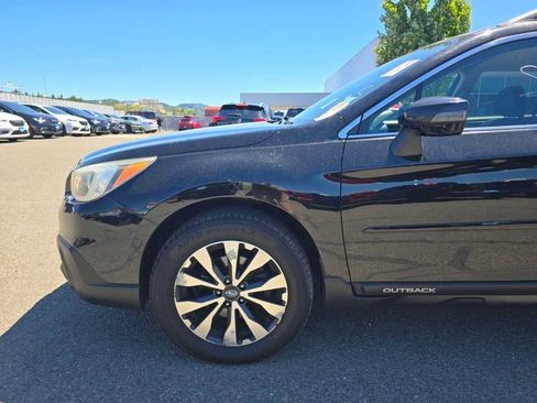 Used 2015 Subaru Outback 2.5i Limited AWD/4WD image 20