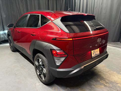 Used 2025 Hyundai Kona SEL AWD/4WD image 7