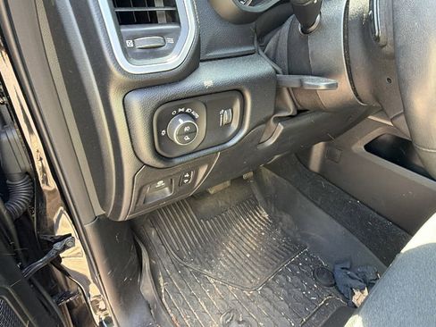 Used 2021 RAM 1500 Big Horn RWD image 24