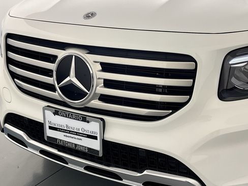 Used 2026 Mercedes-Benz GLB 250 image 13