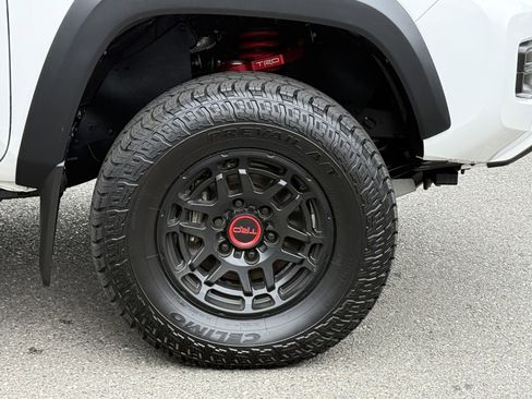 Certified 2022 Toyota Tacoma TRD Pro image 31