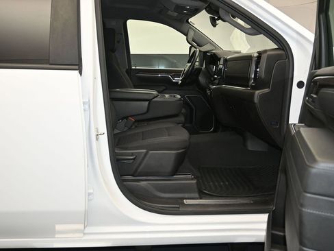 Used 2024 Chevrolet Silverado 2500 LT image 27