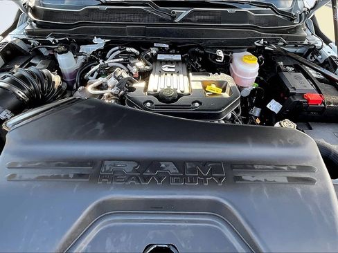 Used 2025 RAM 2500 Limited image 10