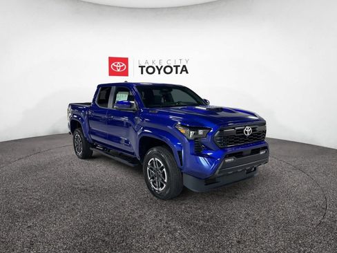 New 2025 Toyota Tacoma TRD Sport image 7