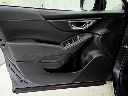 Used 2019 Subaru Forester Premium image 22