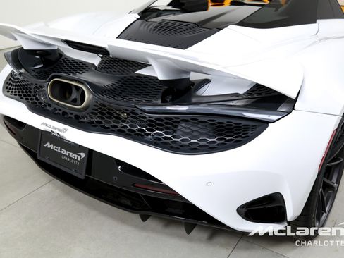 New 2026 McLaren 750S Spider image 34