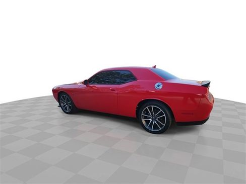 Used 2023 Dodge Challenger R/T image 6