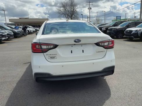 Used 2020 Subaru Legacy Limited image 7