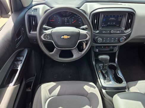 Used 2020 Chevrolet Colorado W/T w/ WT Convenience Package image 11
