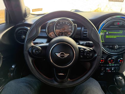 Used 2016 MINI Cooper S image 32