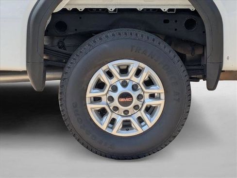 Used 2024 GMC Sierra 2500 Pro AWD/4WD image 18
