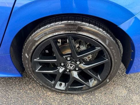 Used 2024 Honda Civic Sport image 11