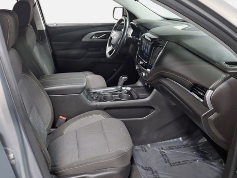 Used 2018 Chevrolet Traverse LT image 28
