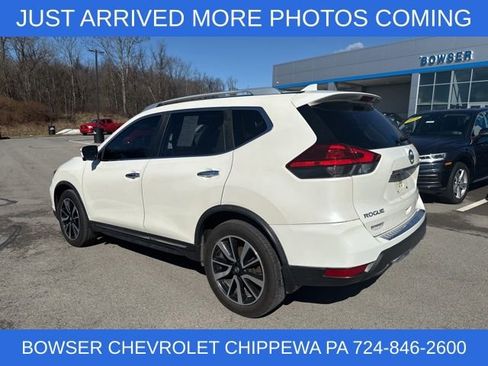 Used 2017 Nissan Rogue SL w/ SL Premium Package image 7