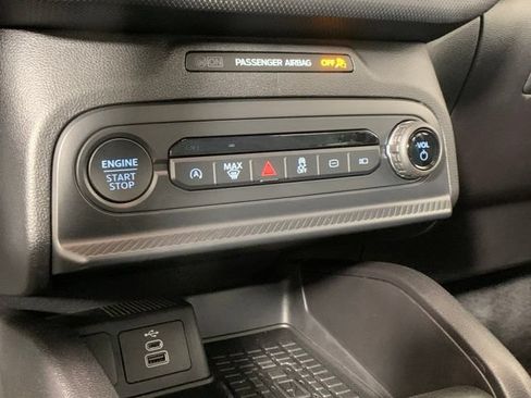 Used 2025 Ford Bronco Sport Heritage w/ Convenience Package AWD/4WD image 16