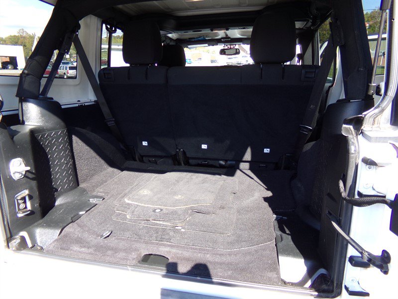 Used 2016 Jeep Wrangler Unlimited Sport w/ Quick Order Package 24S AWD/4WD image 26