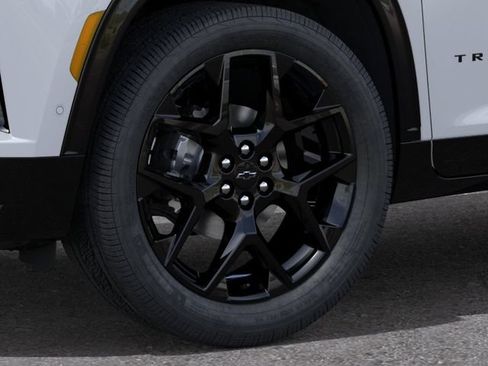 New 2026 Chevrolet Traverse RS FWD image 9
