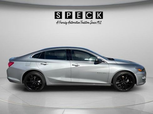 Used 2024 Chevrolet Malibu LT w/ Sport Edition FWD image 6