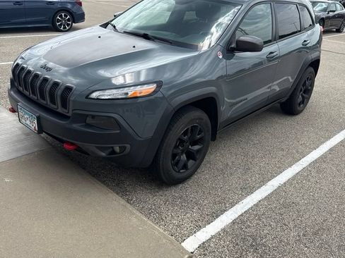 Used 2015 Jeep Cherokee Trailhawk w/ Leather Interior Group AWD/4WD image 1