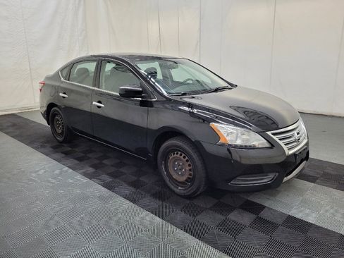 Used 2015 Nissan Sentra SV w/ Navigation Package FWD image 11