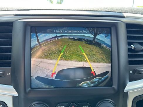 Used 2015 RAM 1500 Big Horn AWD/4WD image 16