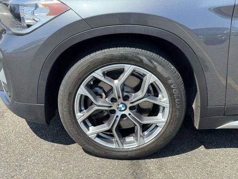 Used 2021 BMW X1 xDrive28i w/ Convenience Package AWD/4WD image 17