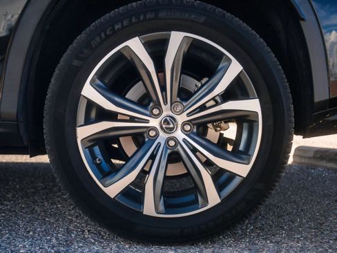 Used 2018 Lexus RX 450h AWD image 12