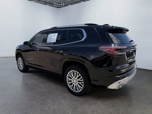 Used 2026 GMC Acadia Denali w/ Super Cruise Package FWD image 5
