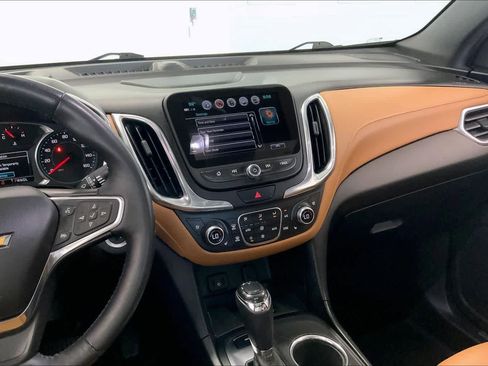 Used 2018 Chevrolet Equinox Premier AWD/4WD image 13