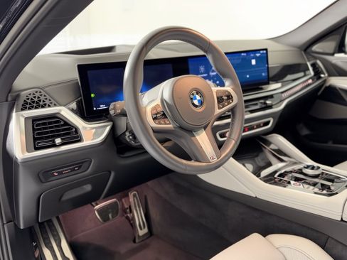 Used 2024 BMW X6 xDrive40i w/ Executive Package AWD/4WD image 4