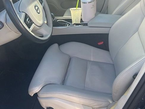 Used 2020 Volvo S60 T6 Inscription image 7