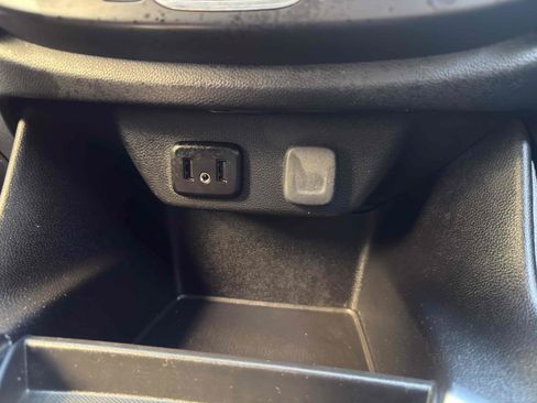 Used 2019 Chevrolet Traverse LS w/ LPO, Blackout Package FWD image 46
