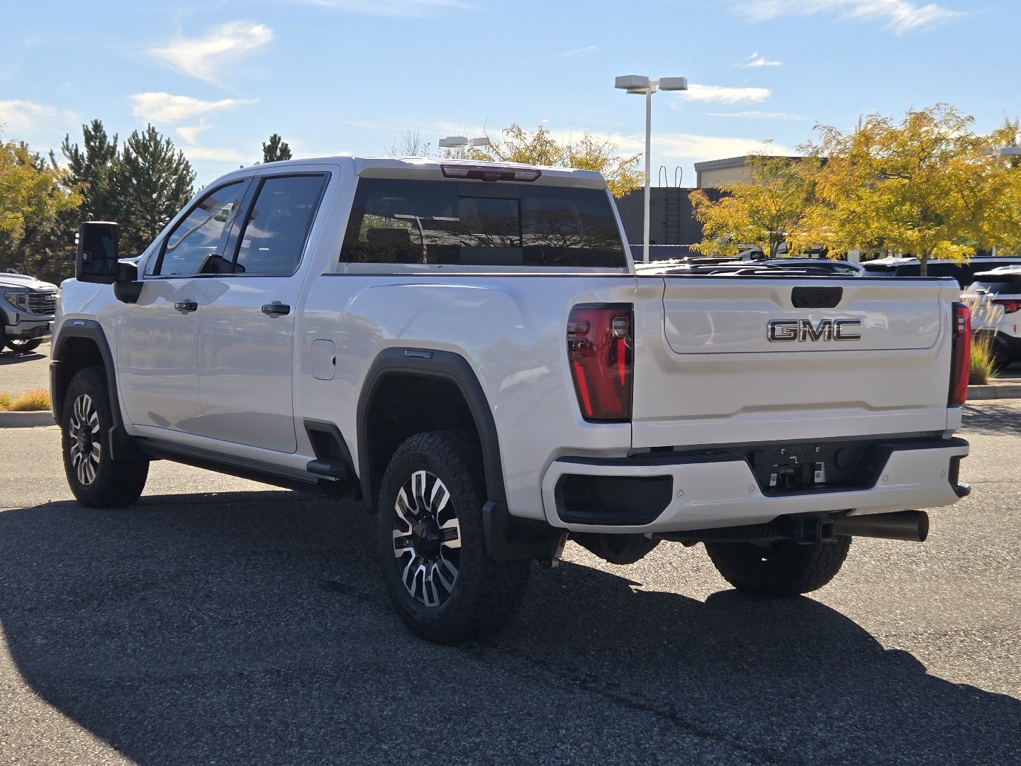 Used 2025 GMC Sierra 3500 Denali Ultimate AWD/4WD image 13