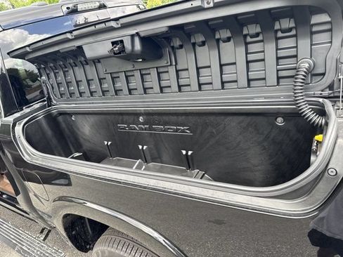 New 2026 RAM 1500 Limited AWD/4WD image 17