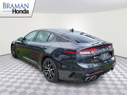 Used 2022 Kia Stinger GT-Line w/ Sun & Sound Package RWD image 4
