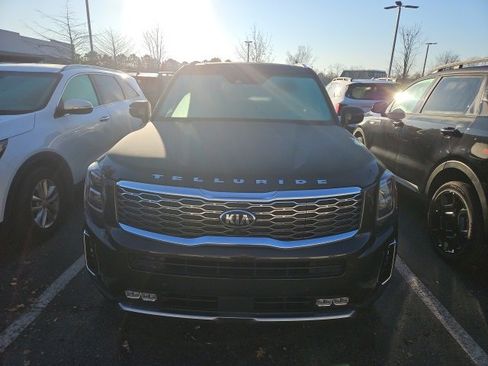 Certified 2020 Kia Telluride SX w/ Towing Package image 2