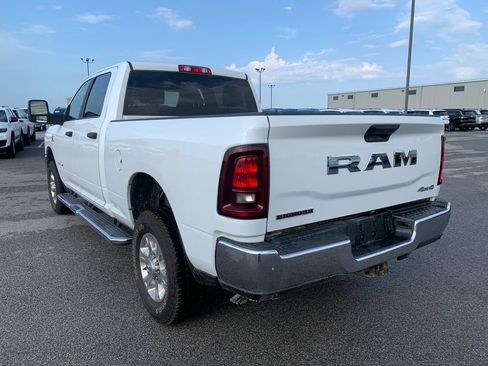 Used 2025 RAM 2500 Big Horn AWD/4WD image 6