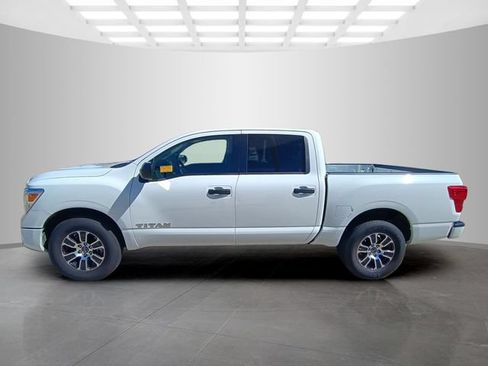 Used 2024 Nissan Titan SV AWD/4WD image 7