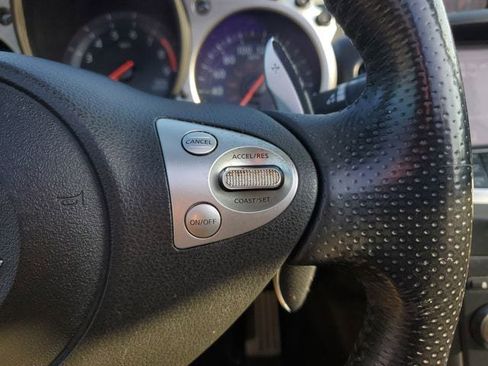 Used 2017 Nissan 370Z Touring image 24